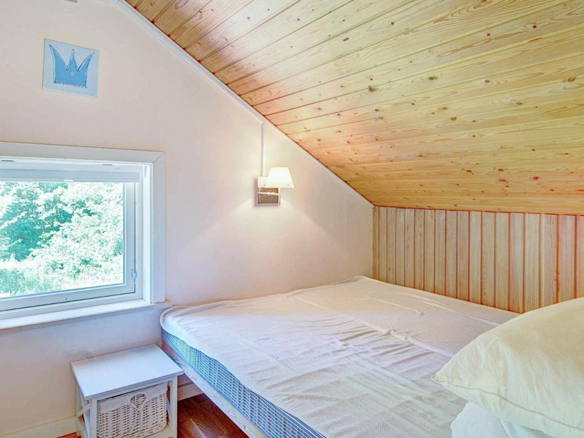 6 Person Holiday Home In AÅkirkeby Pokoj fotografie
